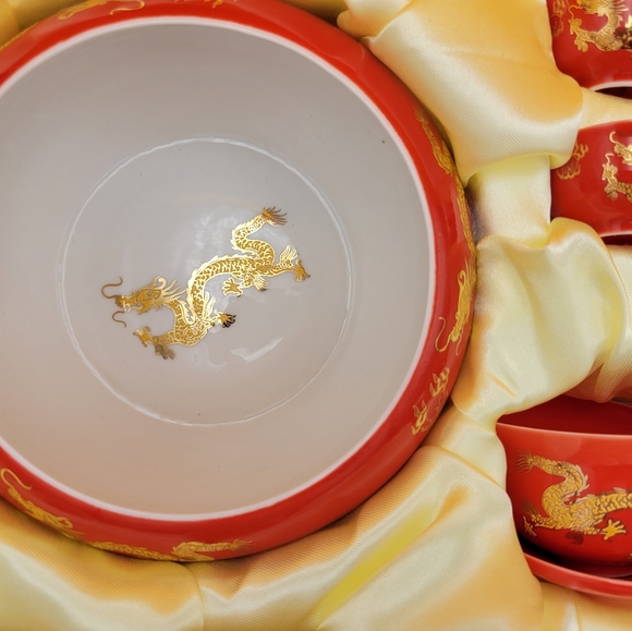 Tea Set - Picture 4 of 5